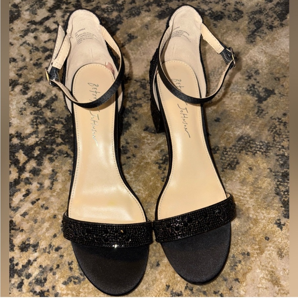 Betsey Johnson Black Women's Heels Hannah size 8 - Picture 2 of 6